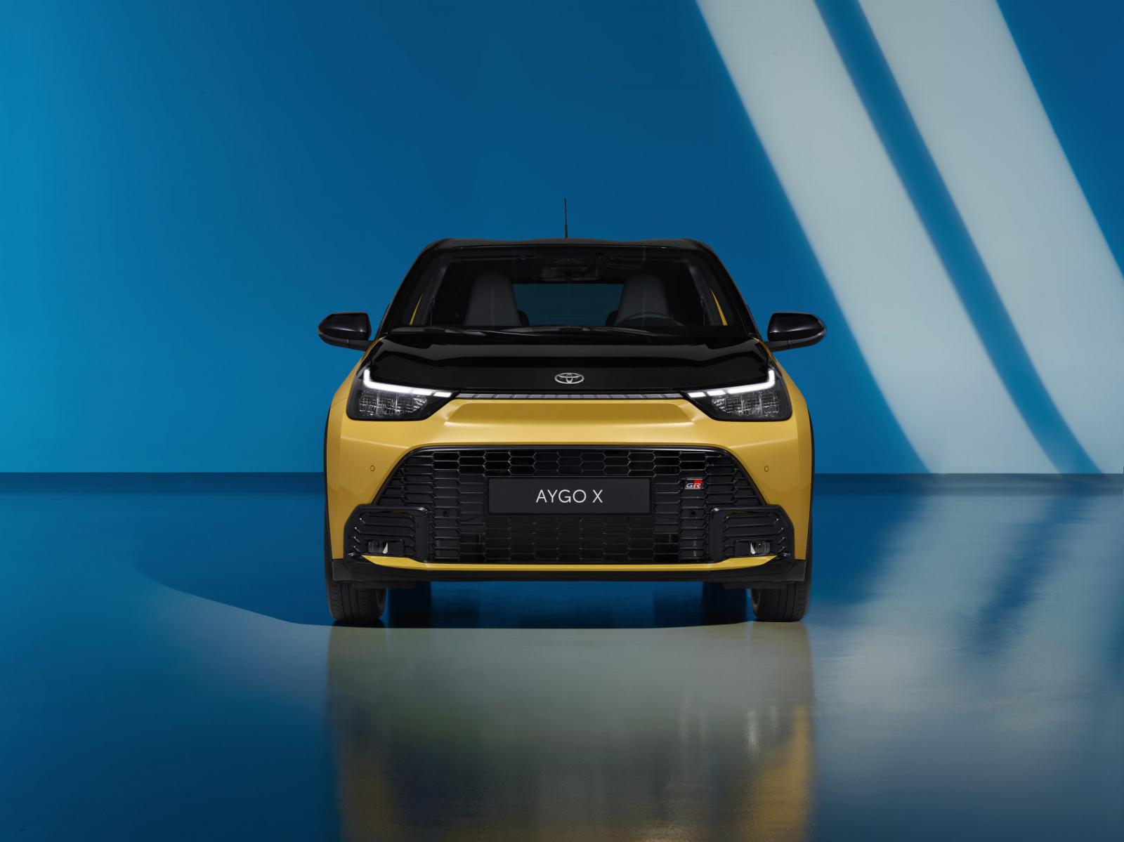Ντεμπούτο για το ανανεωμένο και υβριδικό Toyota Aygo X 